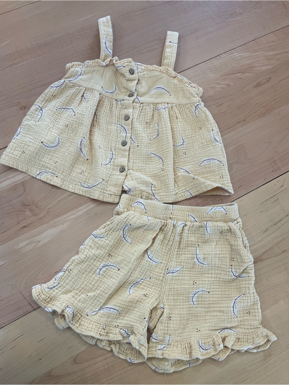 Girls Yellow banana Print Cotton Tank Top & Shorts Set